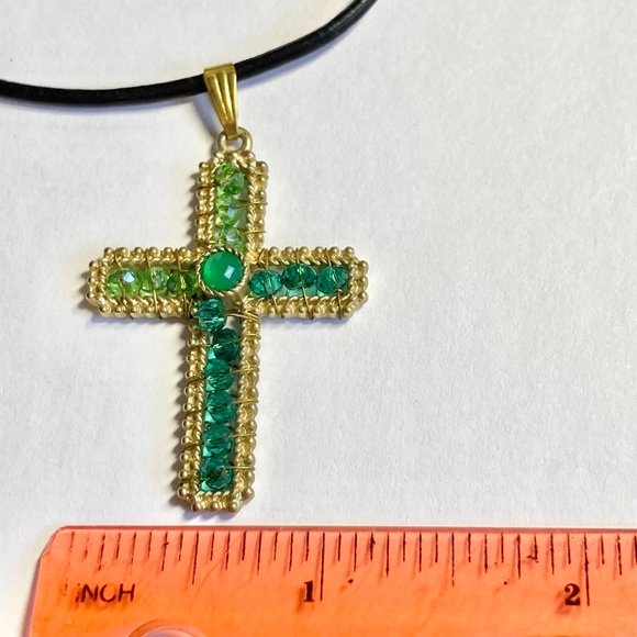 Vintage Gold Bead Cross Pendant Necklace Green Hand Beaded Plated 24" Christian - Picture 7 of 8